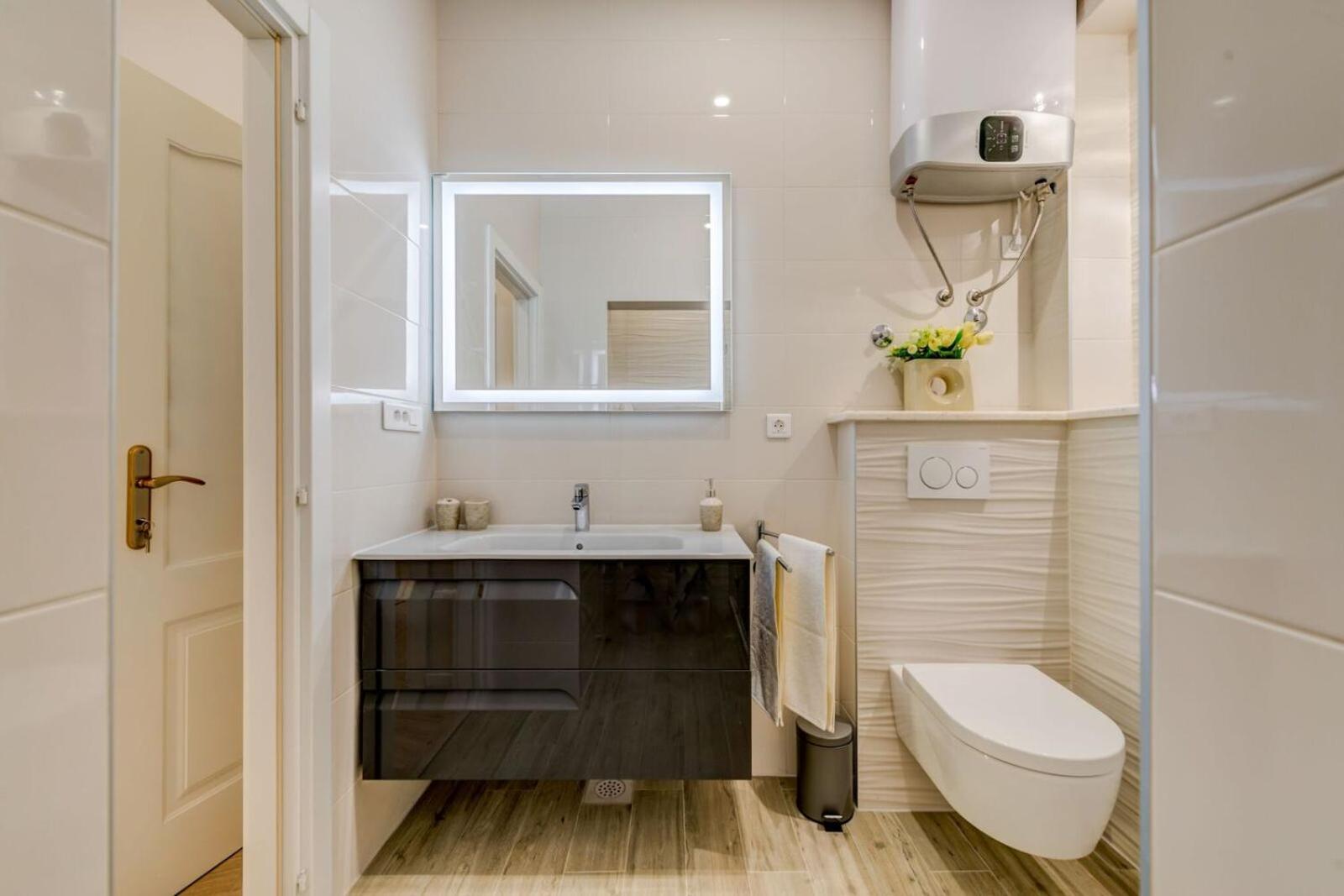 Royal Theatre Apartment Спліт Екстер'єр фото