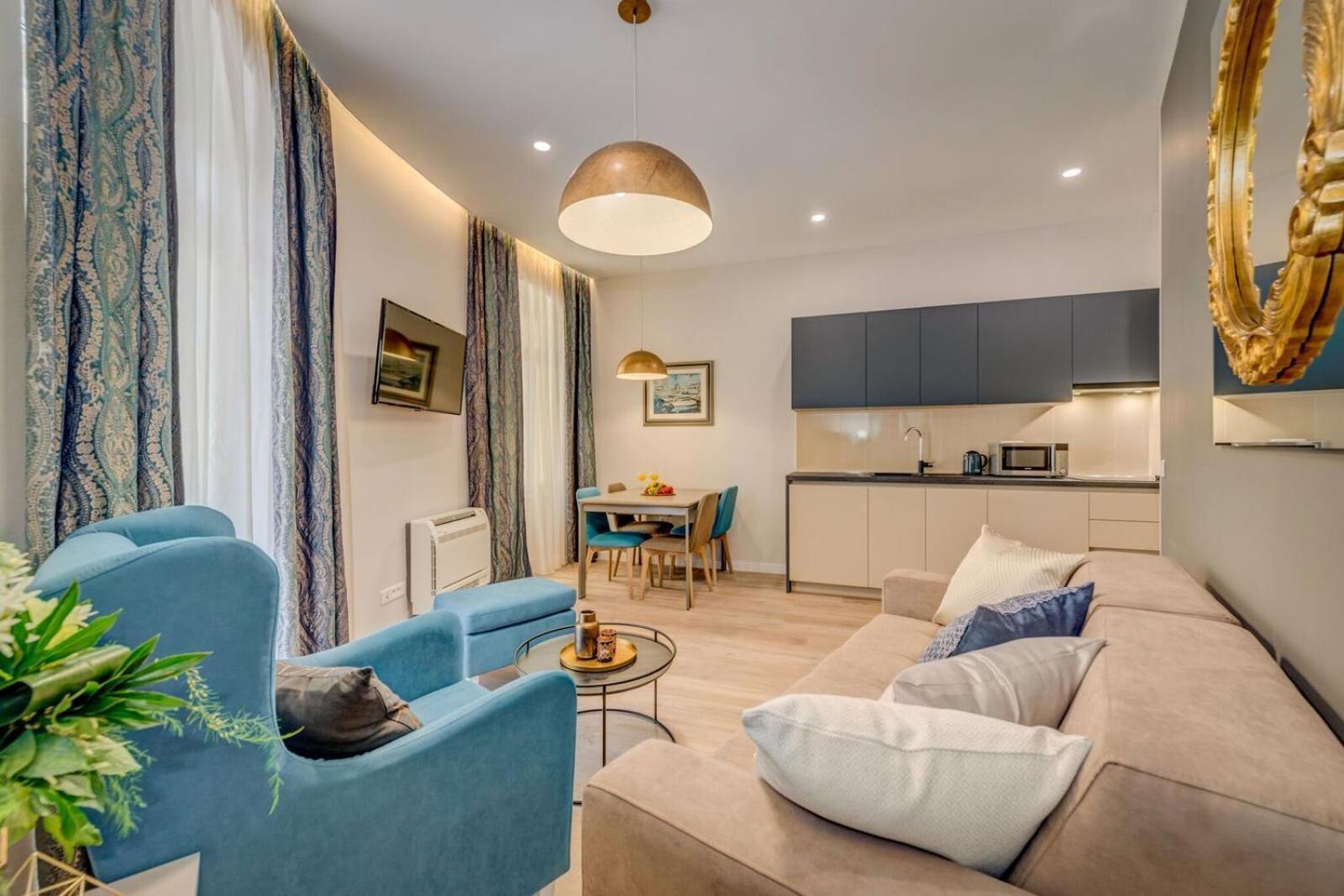 Royal Theatre Apartment Спліт Екстер'єр фото